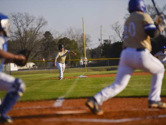 030317 SEB BASEBALL 02 WEB